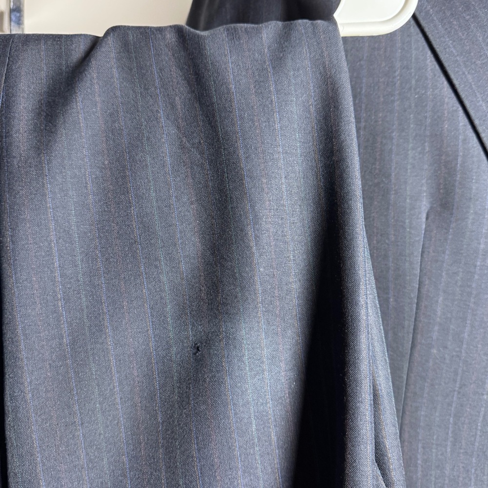 Hart Schaffner & Marx Suit Mens 40R 34x29 Navy Pinstripe Wool Blend Vintage - Picture 2 of 6